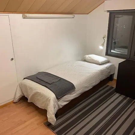 Late, Duplex House For 7 Near Meyer Gate דירה *