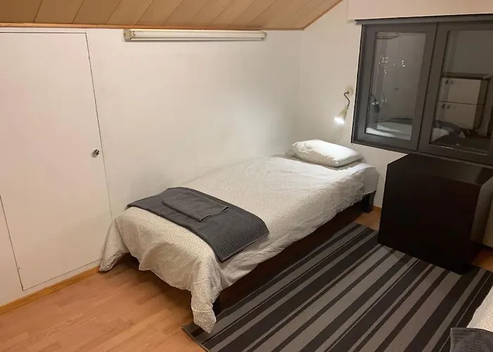 Late, Duplex House For 7 Near Meyer Gate דירה *